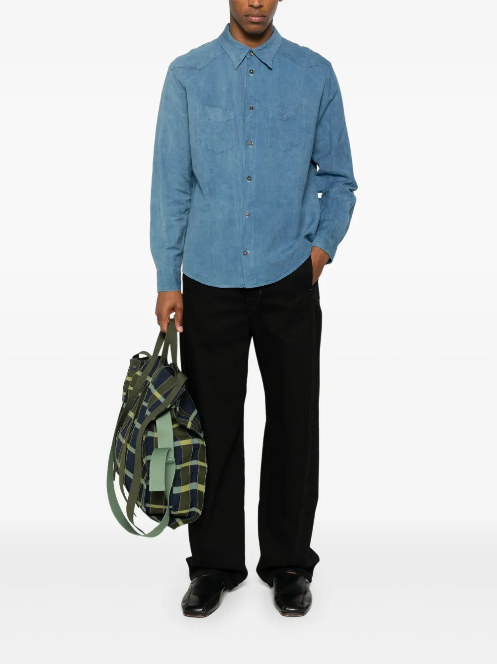 LOÏS DIONISIO classic-collar shirt - Blauw