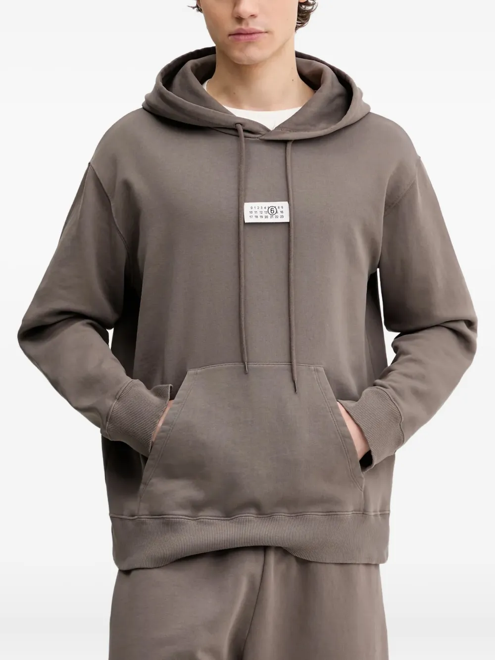 MM6 Maison Margiela number-label hooded sweatshirt Bruin