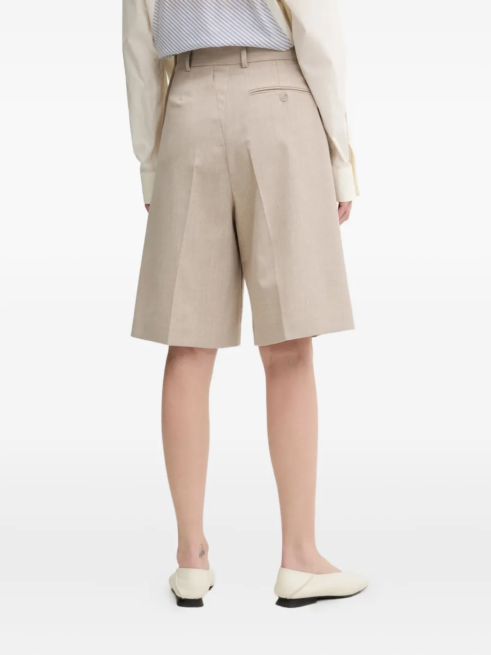MM6 Maison Margiela Geplooide shorts met paspelzak aan de voorkant Beige