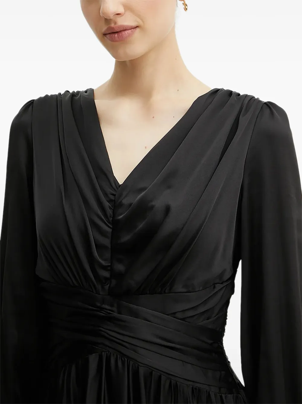 GUESS USA Geplooide maxi-jurk met V-hals Zwart