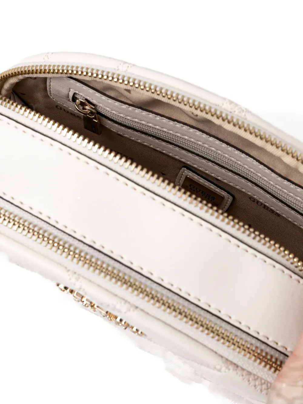 GUESS USA Gewatteerde crossbodytas Wit