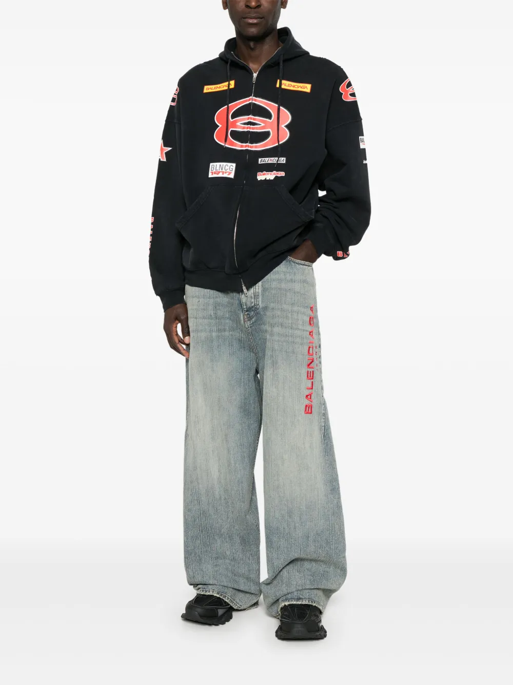 Balenciaga logo-embroidered jeans - Blauw