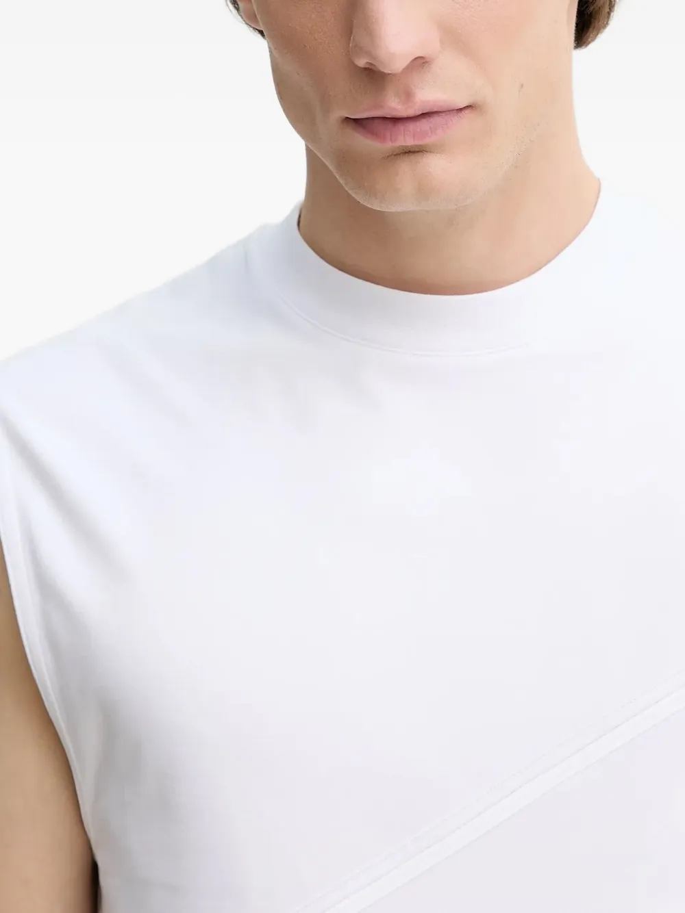 HELIOT EMIL Mouwloze top met uitgesneden details Wit