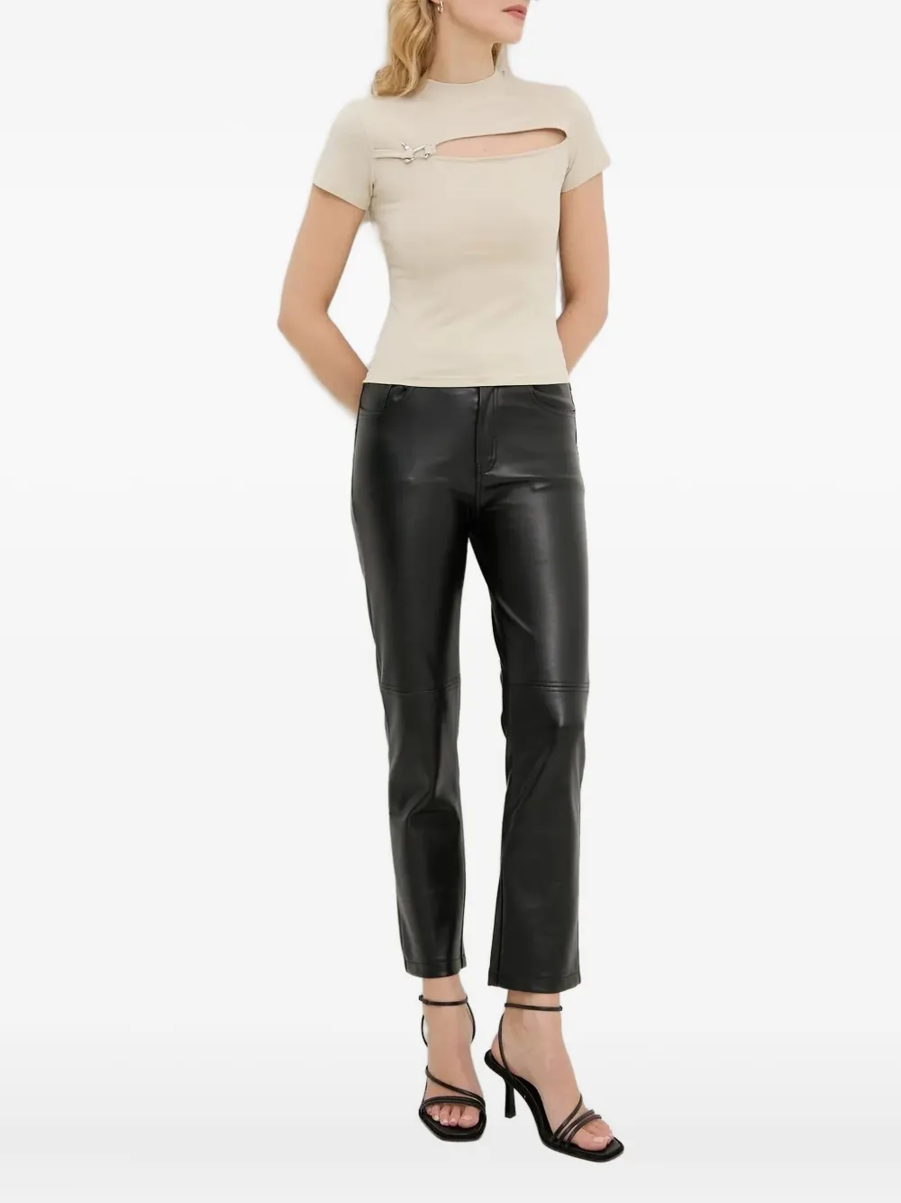 Heliot Emil Keyhole-detail Clasp T-shirt In Neutral