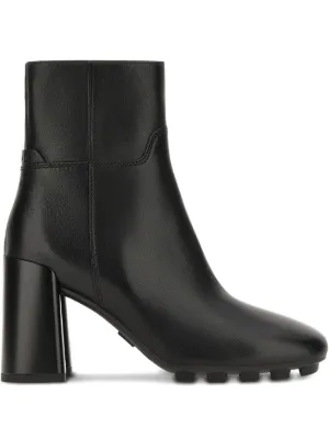 AMI Paris Bota Piano Com Bico Anatômico | Preto | FARFETCH BR