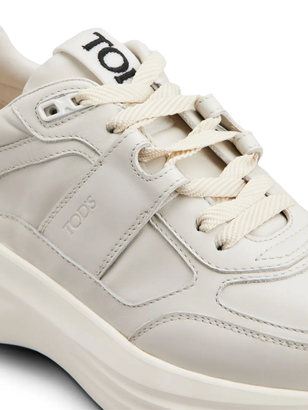 Tod's leather trainers White