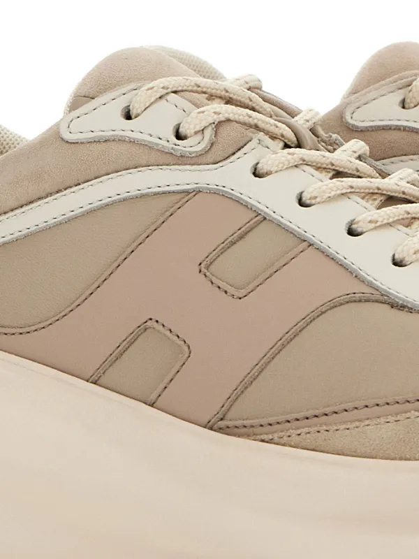 スニーカー HOGAN H696 CHUNKY SNEAKERS Hogan H696 Chunky Runner Sneakers | Neutrals | FARFETCH