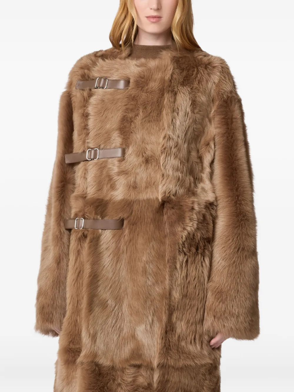 Tod's Buckled Shearling Coat In Brown