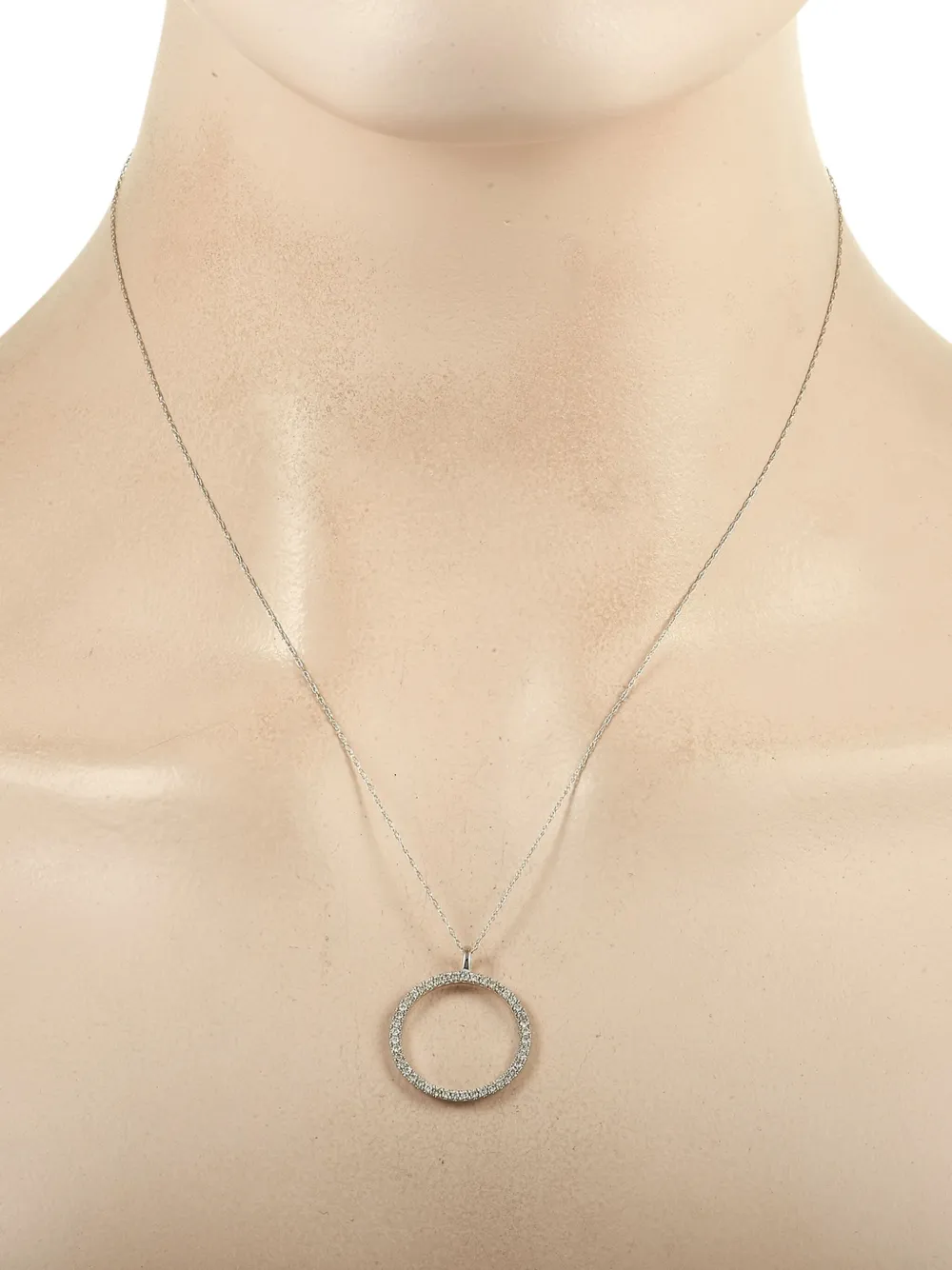 LB Exclusive pre-owned 14K white gold diamond necklace | Silver | Image 1
