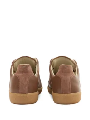 Maison Margiela Replica スニーカー | ブラウン | FARFETCH JP