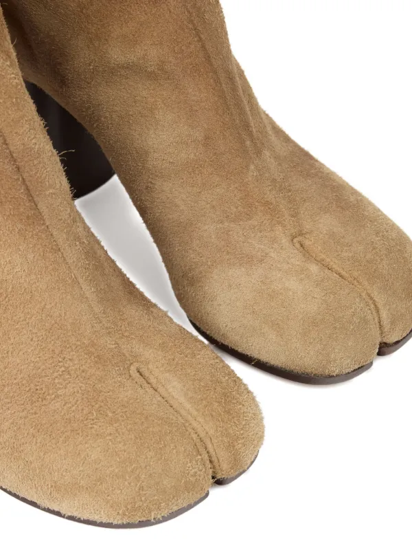 メゾンマルジェラ TABIスエードレザーアンクルブーツ ブラウン Maison Margiela Tabi スエード アンクルブーツ | ブラウン