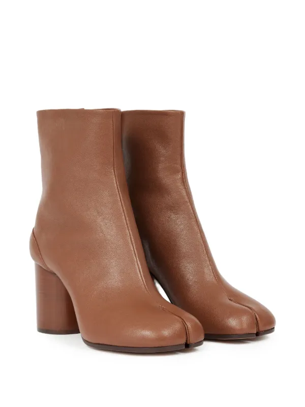 Maison Margiela Tabi レザーアンクルブーツ | ブラウン | FARFETCH JP