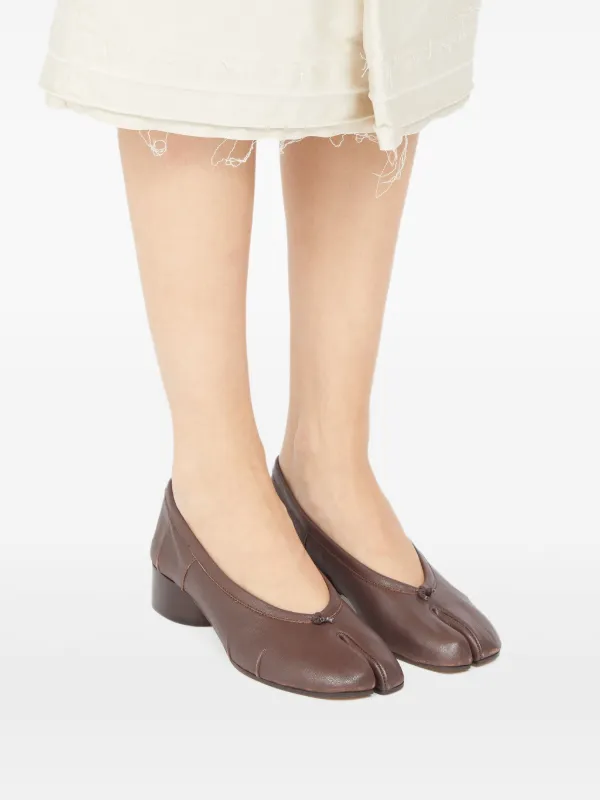Maison Margiela Tabi New 30mm フラットシューズ Maison Margiela 30mm Tabi New Pumps | Black | FARFETCH