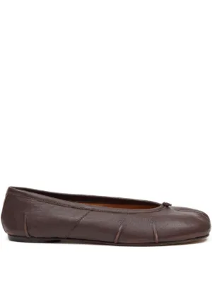 MM6 Maison Margiela ステッチアウト フラットシューズ | レッド