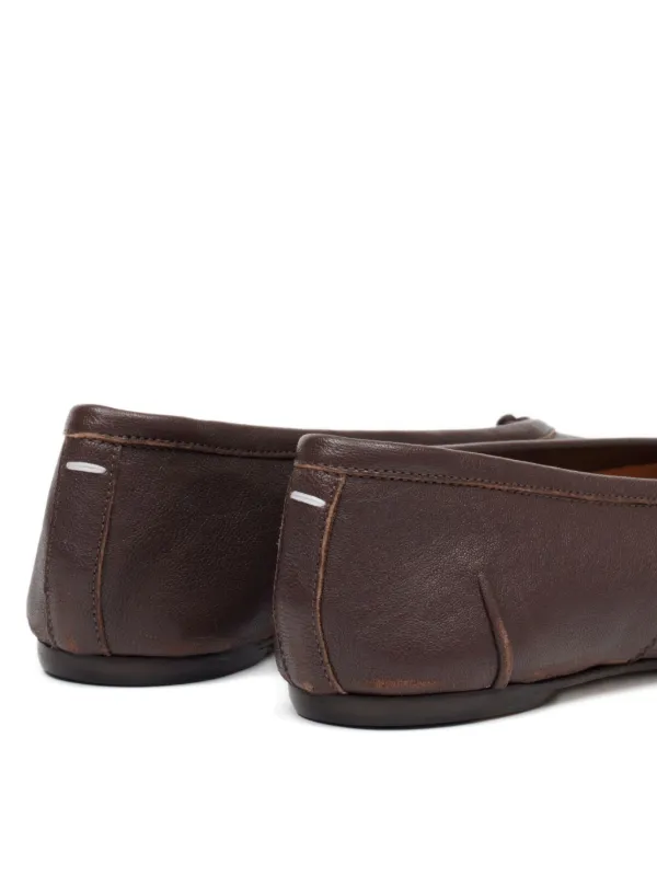 Tabi leather ballerina shoes