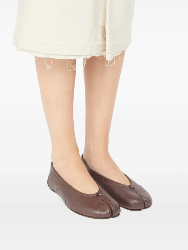 24AW new/Maison Margiela Tabiレザーバレエフラット Flat Brown MAISON MARGIELA - Women Tabi Ballerina New – Atelier New York