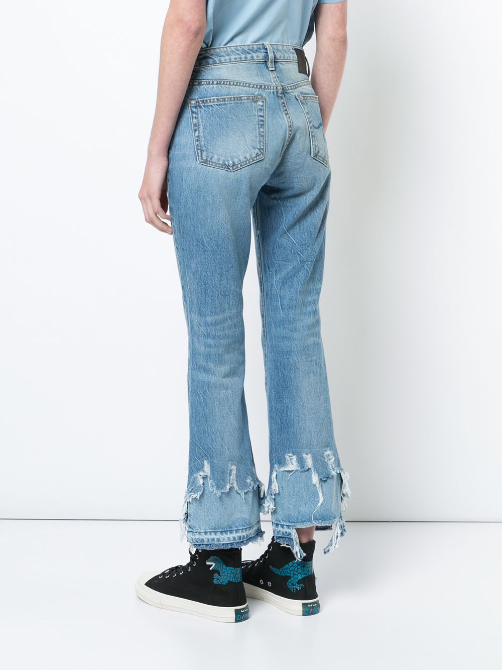 фото R13 джинсы с потертой отделкой
