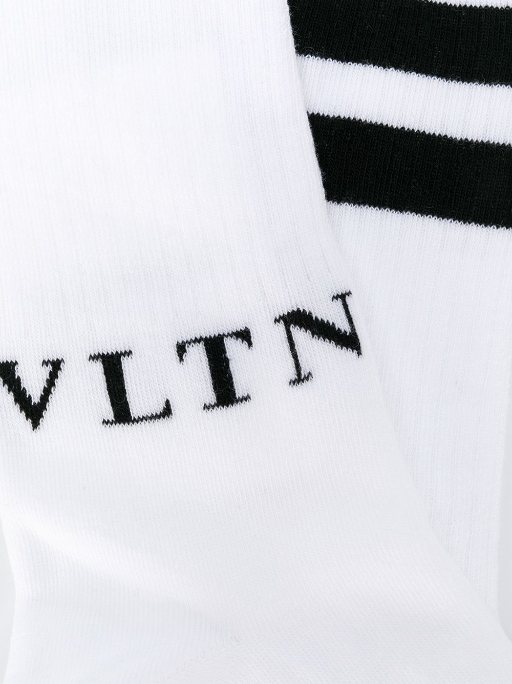 фото Valentino носки с логотипом vltn