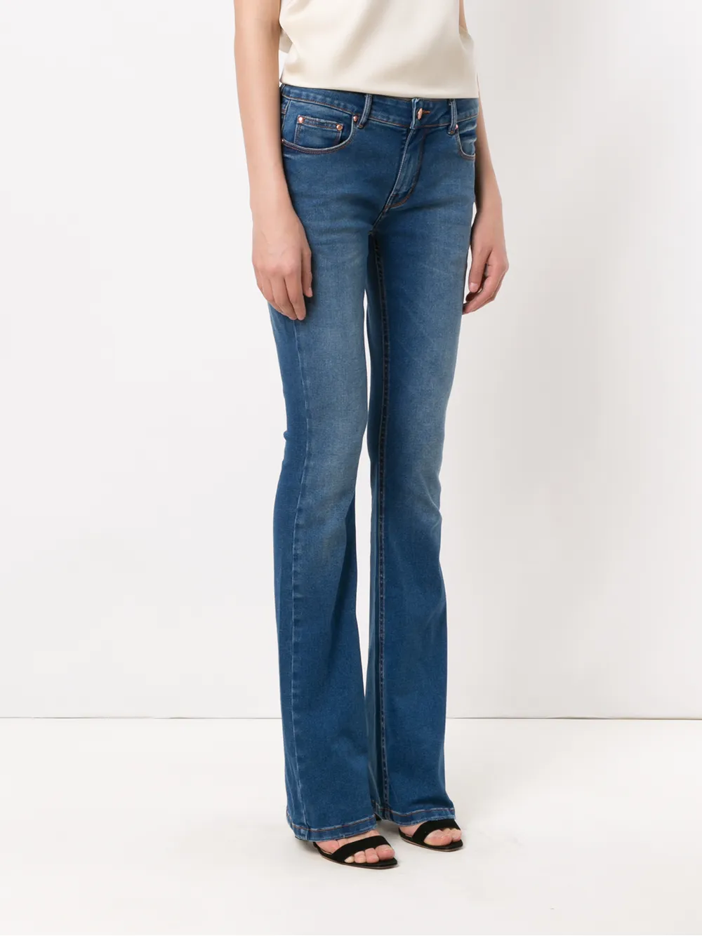 фото Amapô braga bootcut jeans