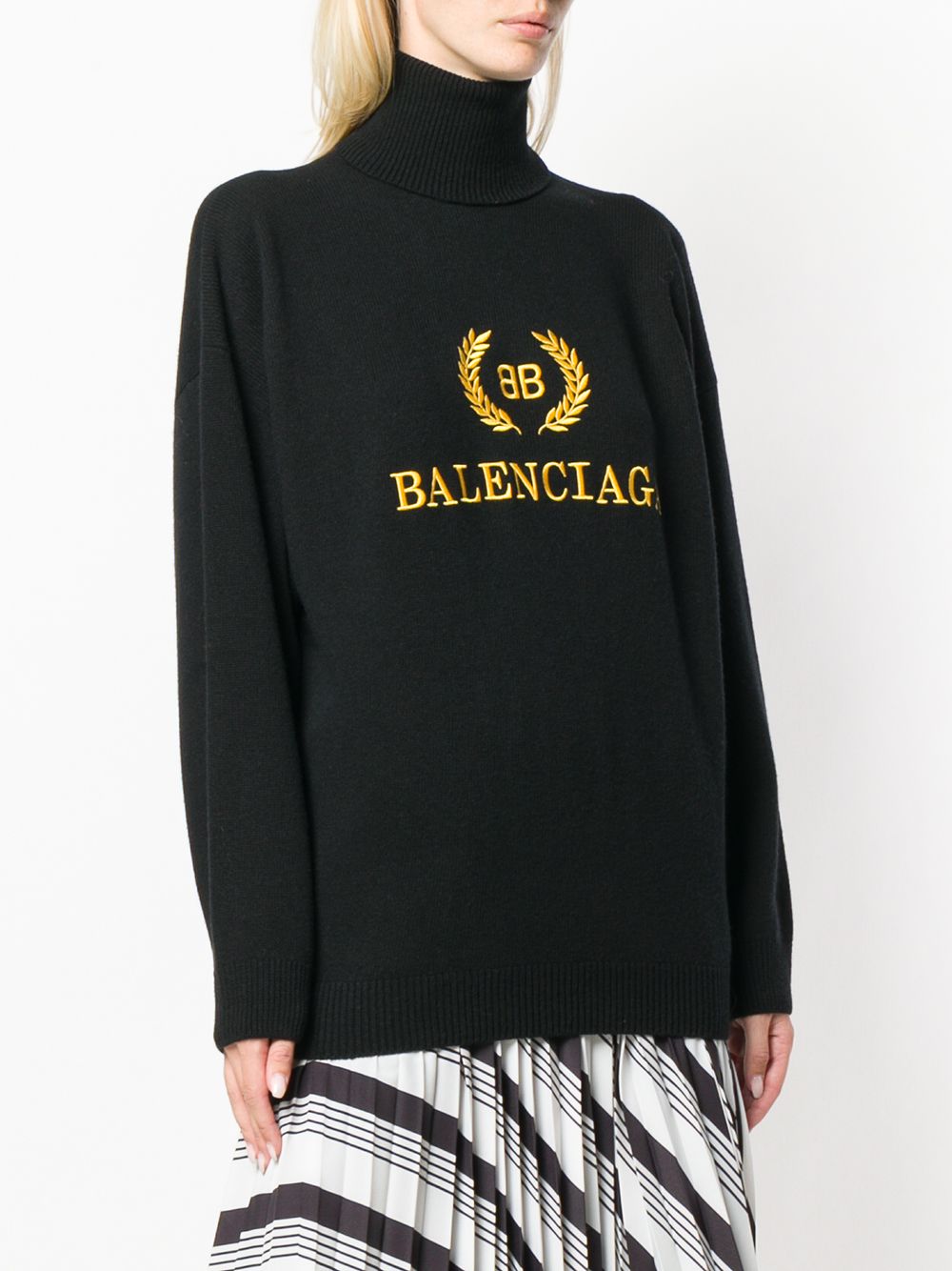 фото Balenciaga свитер с высокой горловиной и вышивкой логотипа