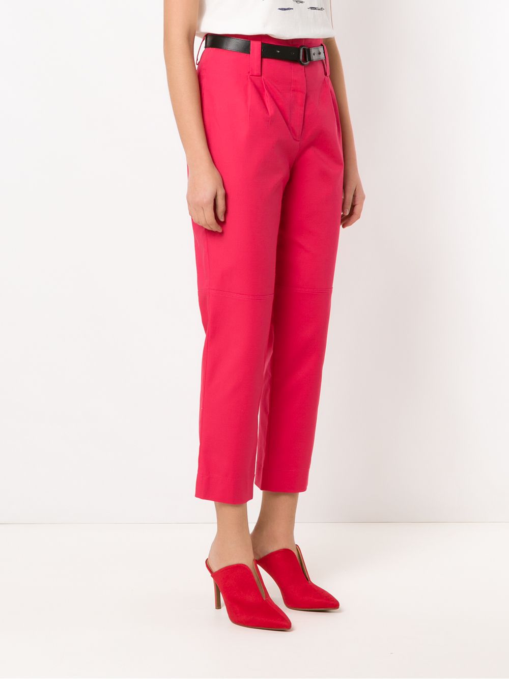 фото Martha medeiros cropped trousers