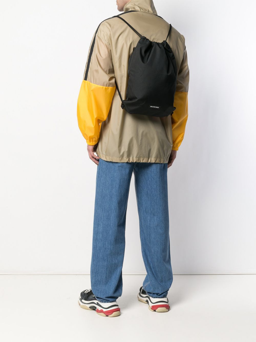 фото Balenciaga рюкзак explorer на шнурке