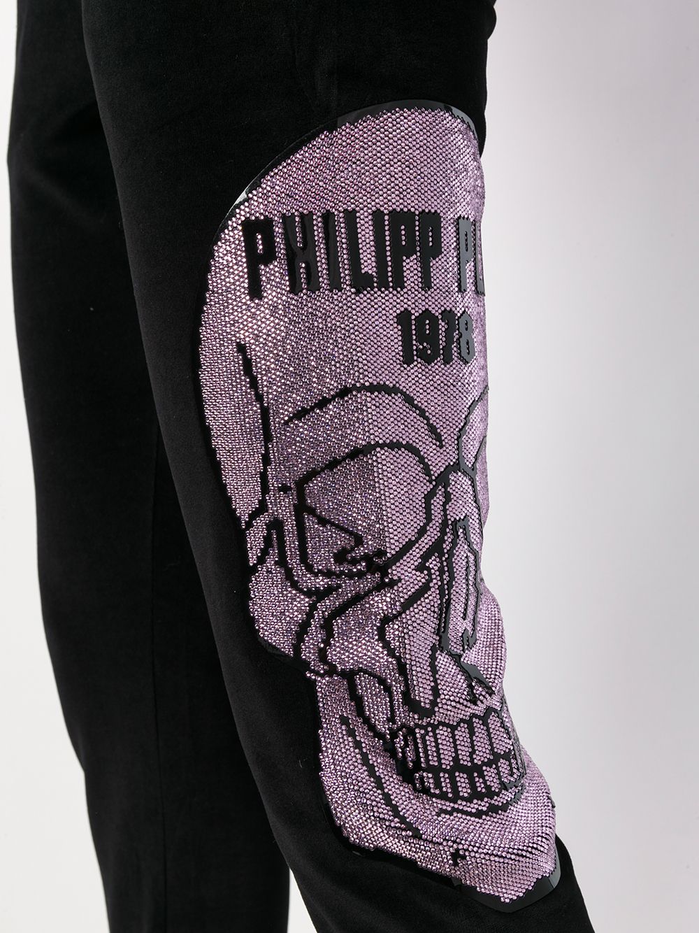 фото Philipp plein спортивные брюки с декором skull