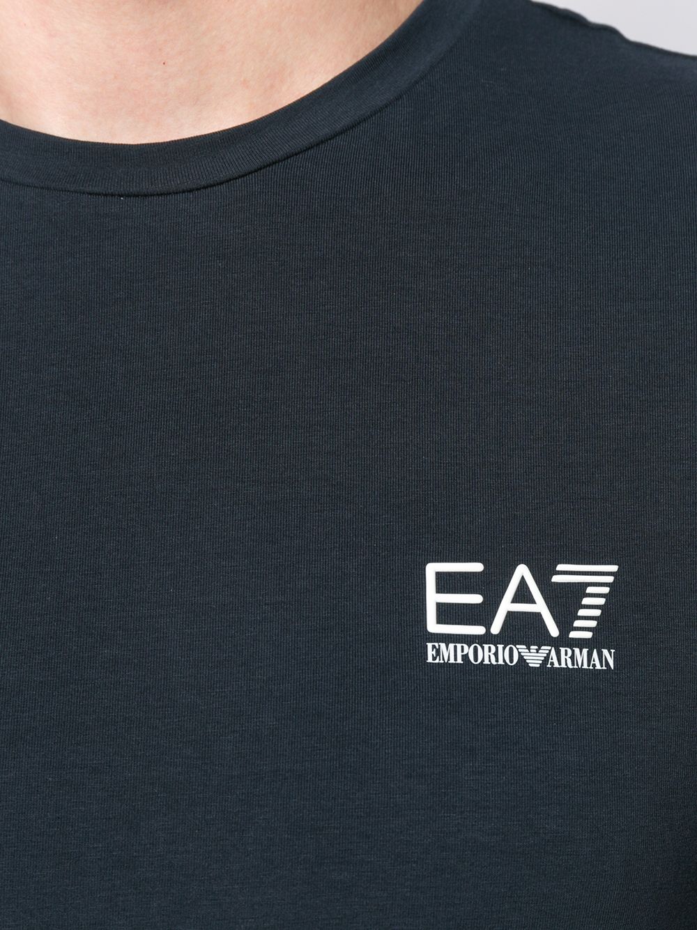 фото Ea7 emporio armani футболка с логотипом