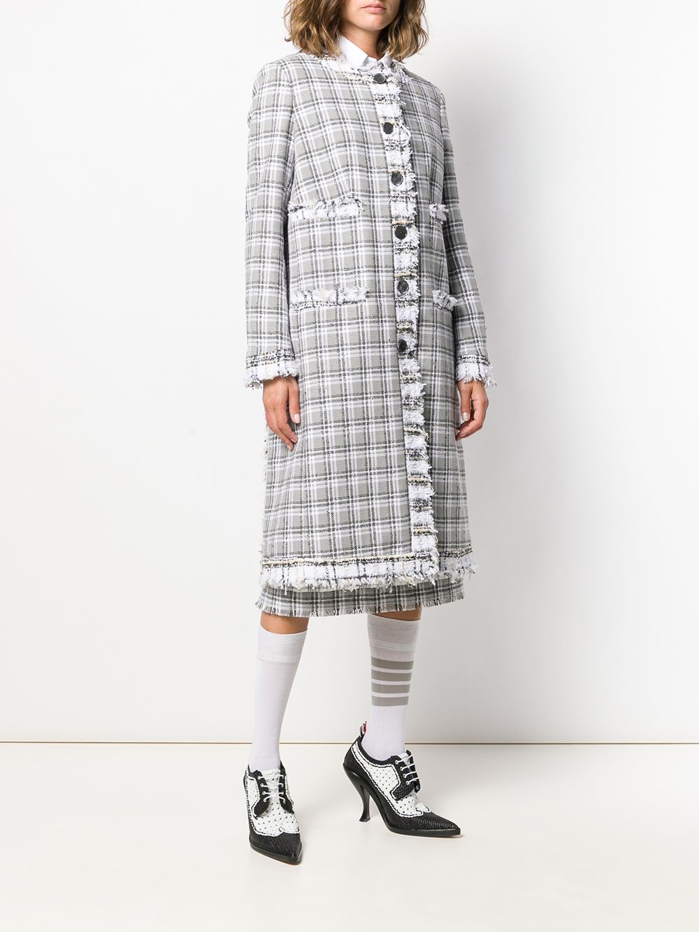 фото Thom browne твидовое пальто в клетку гингем