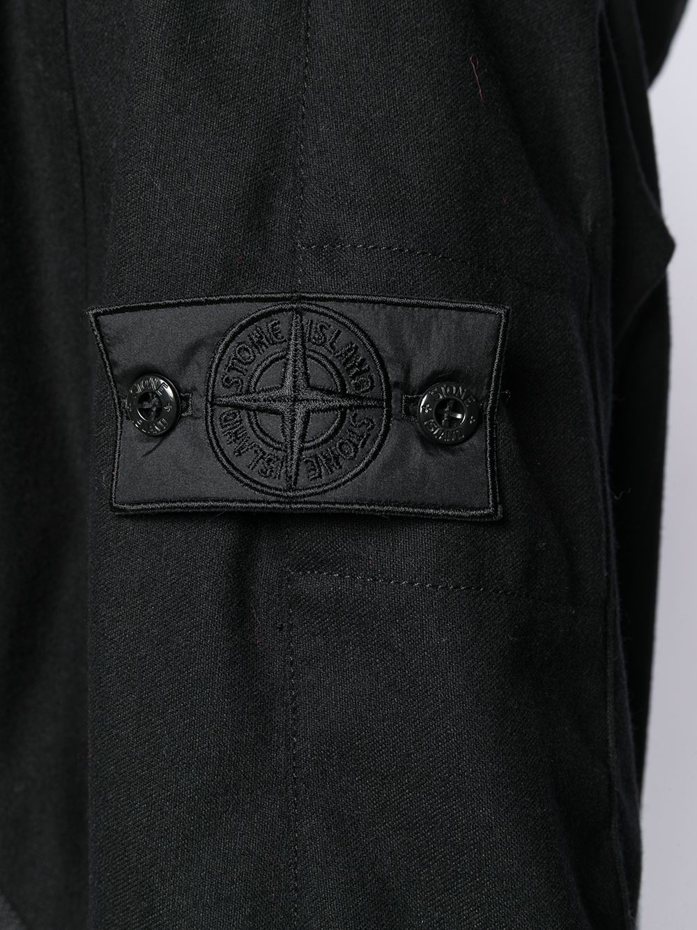 фото Stone island shadow project куртка с капюшоном и нашивкой-логотипом