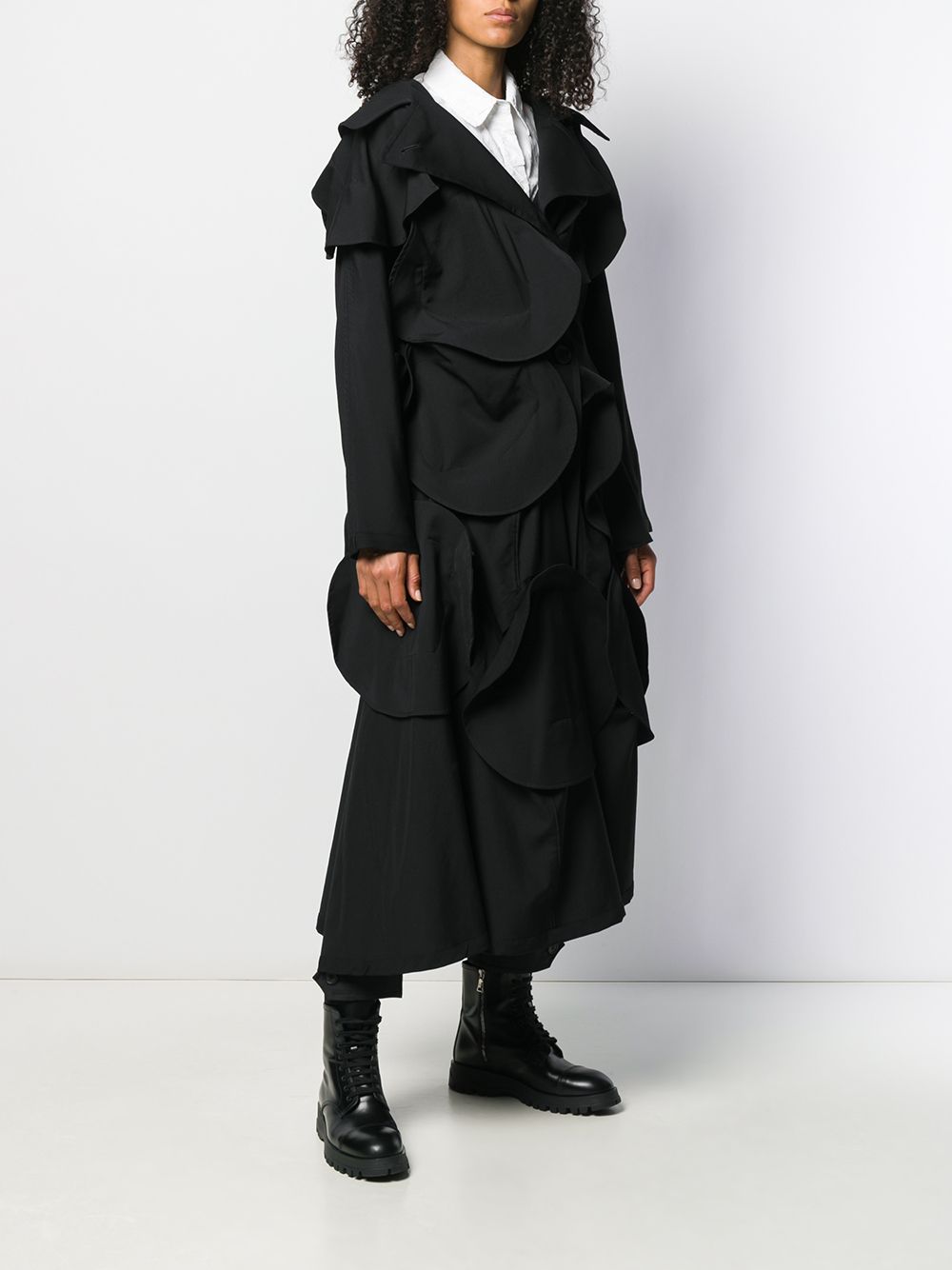 фото Yohji yamamoto пальто с аппликацией