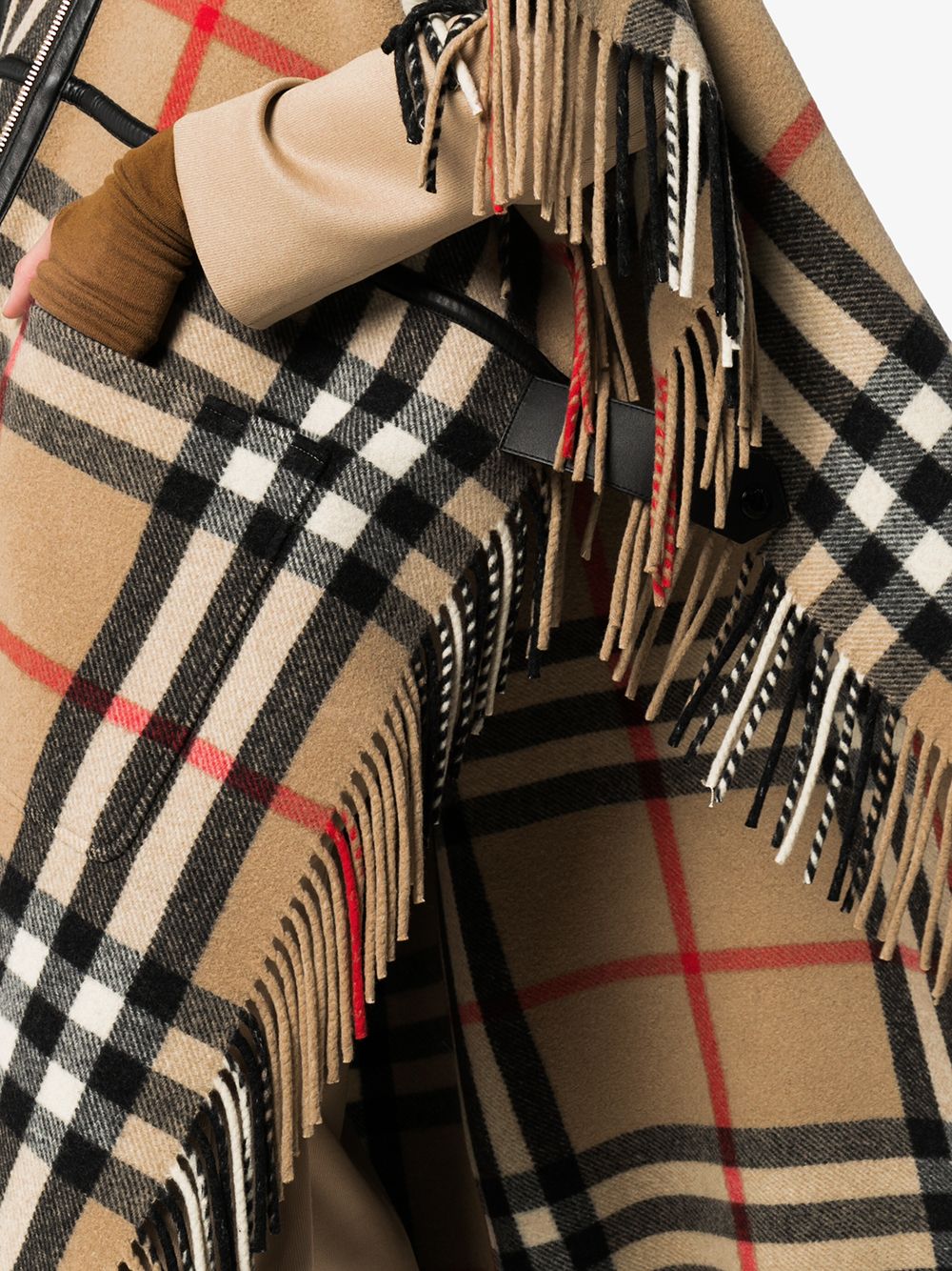 фото Burberry кейп в клетку vintage check с бахромой