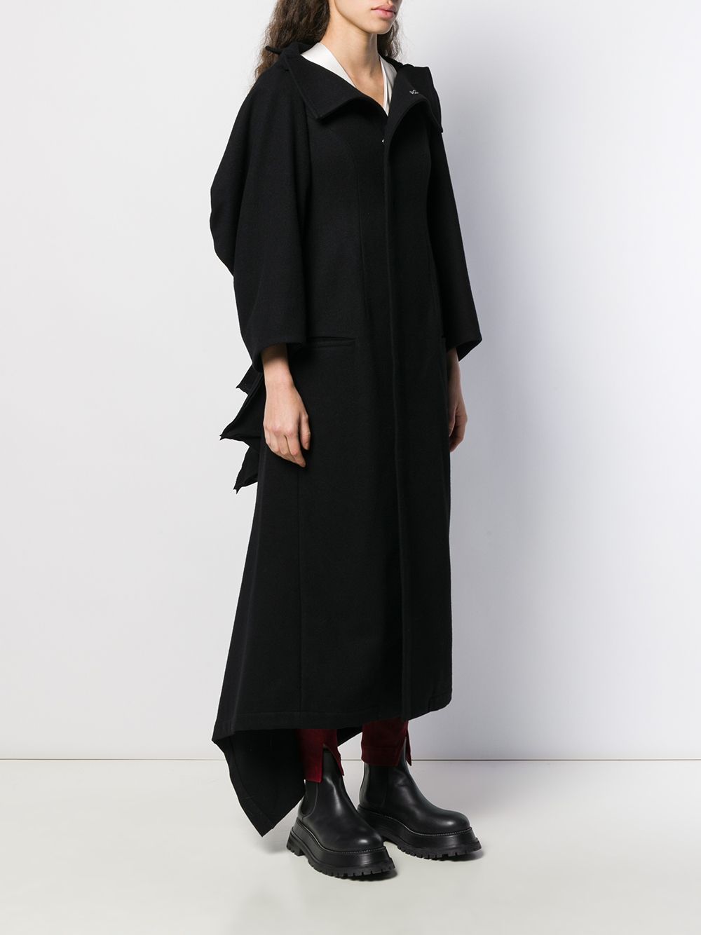 фото Yohji yamamoto пальто оверсайз