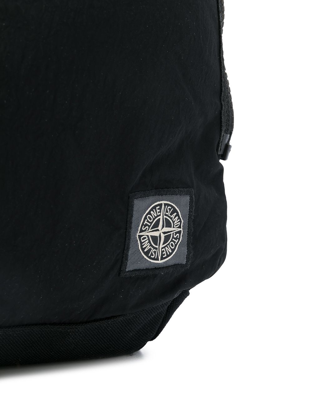 фото Stone island рюкзак в утилитарном стиле