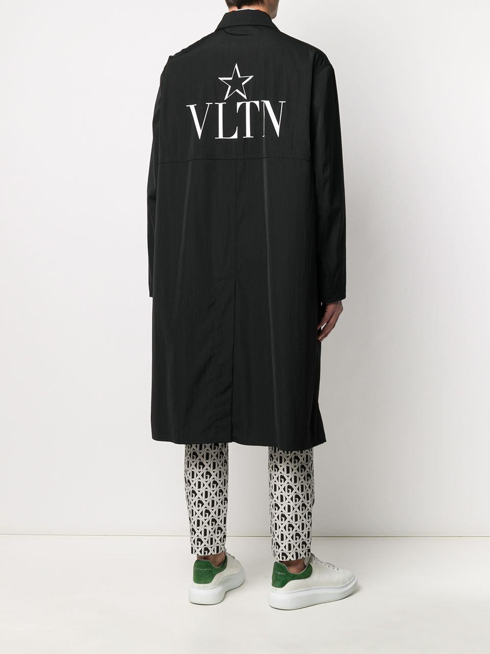 фото Valentino пальто миди с логотипом