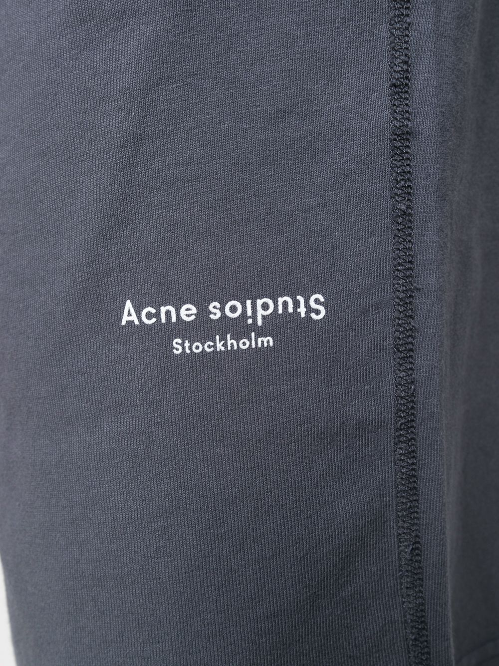 фото Acne studios шорты свободного кроя с логотипом