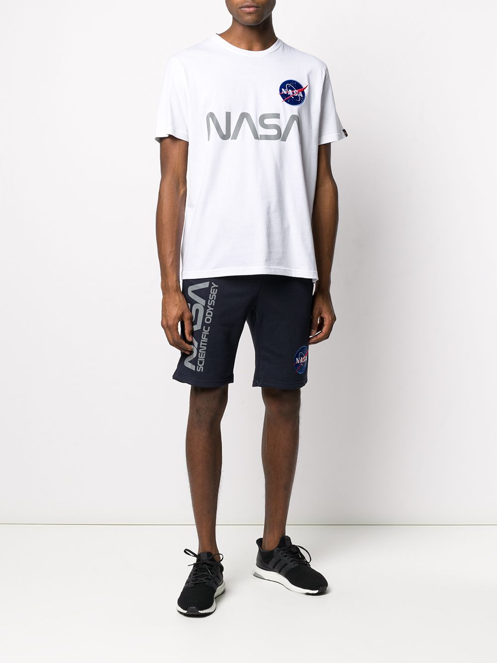 фото Alpha industries футболка с принтом nasa