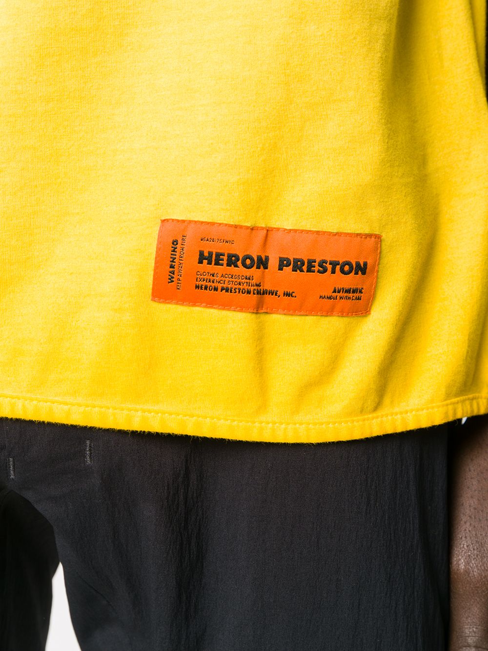 фото Heron preston футболка с принтом holy spirit