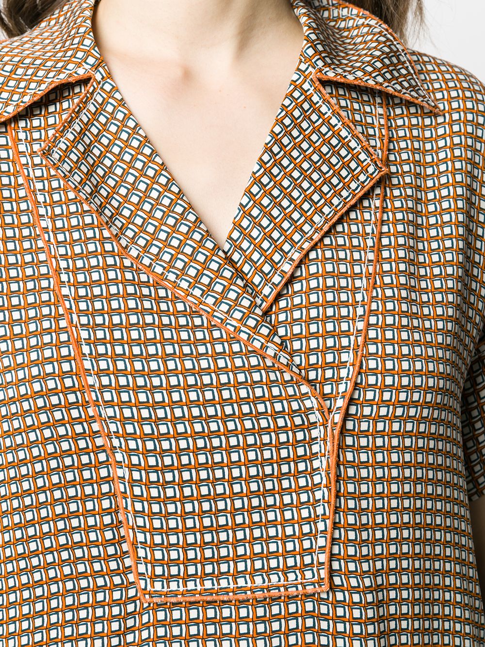 фото Dvf diane von furstenberg geometric-print notched-collar shirt