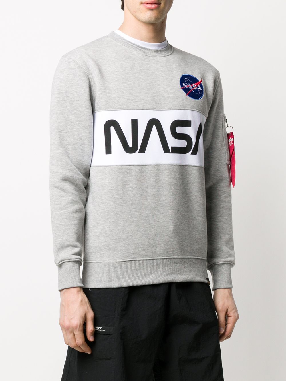 фото Alpha industries толстовка nasa с круглым вырезом