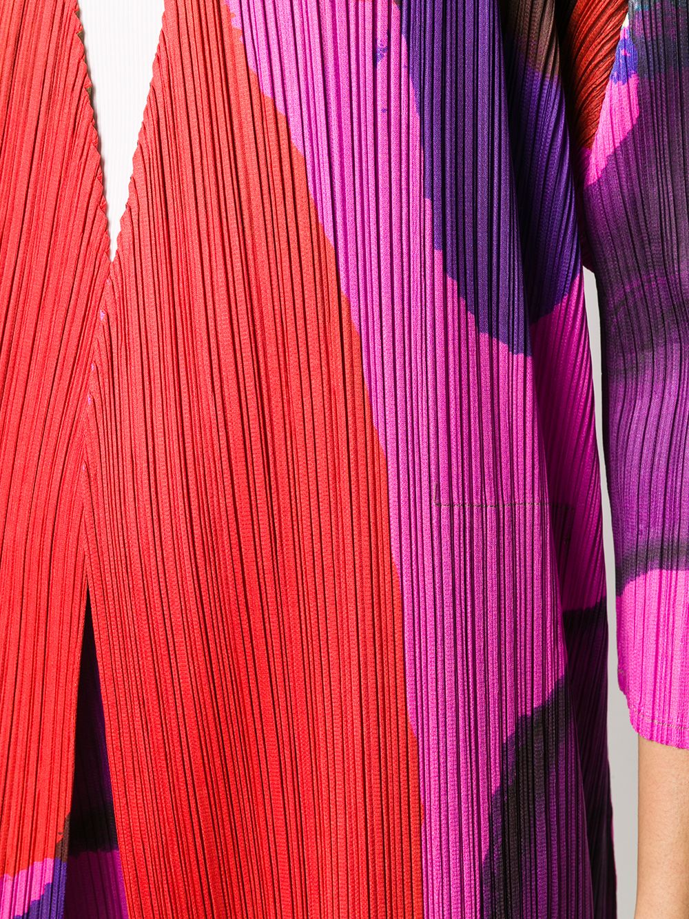 фото Pleats please issey miyake плиссированное пальто в стиле колор-блок