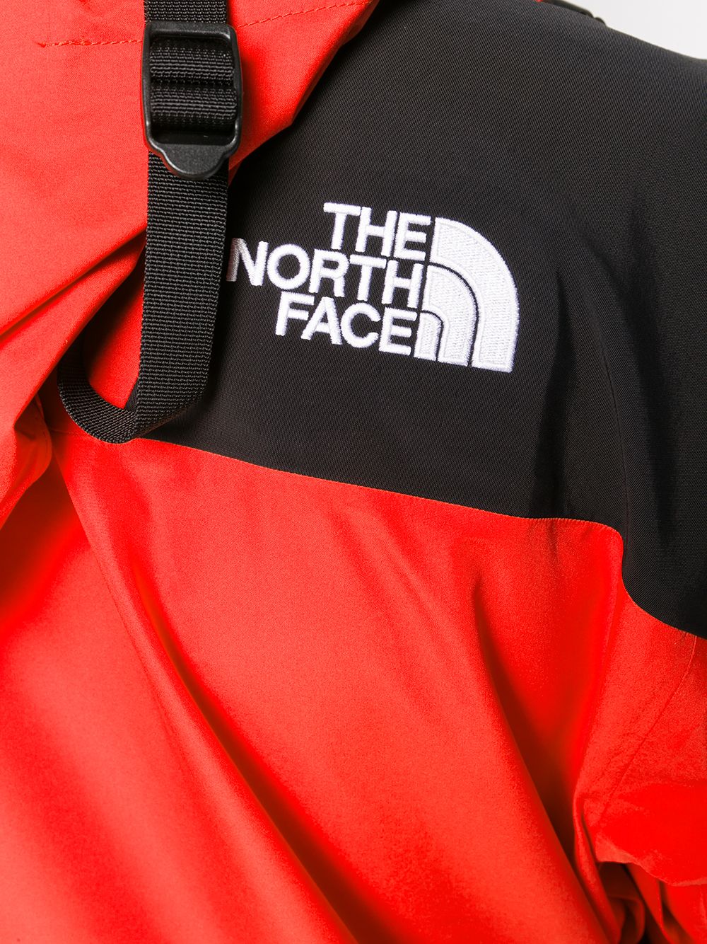 фото The north face куртка в стиле колор-блок