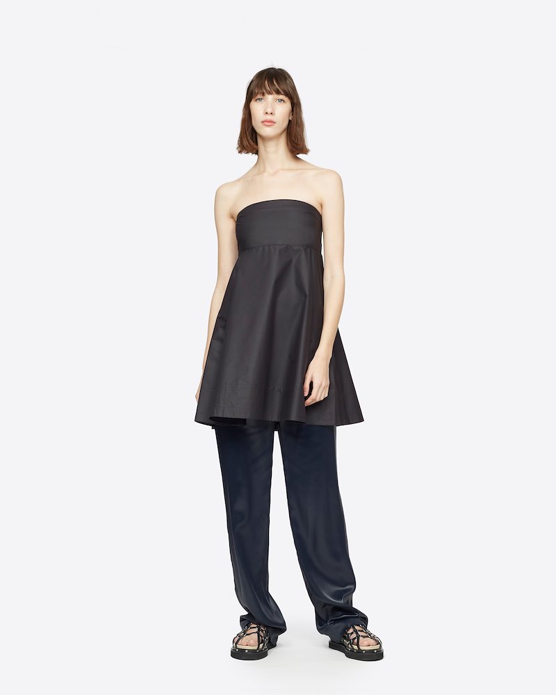 A-Line Tunic-black #0 A-Line Tunic, What do you wear to stroll down the streets of your favourite city? The answer is always 3.1 Phillip Lim, especially now that you can own this black stretch cotton spaghetti a-line dress. Enjoy the walk. Featuring an a-line shape, spaghetti straps, a square neck, a back zip fastening and a short length. - 0