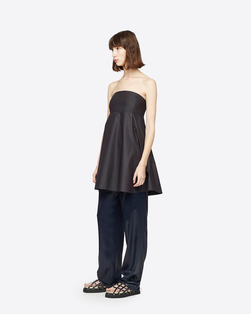 A-Line Tunic-black #1 A-Line Tunic, What do you wear to stroll down the streets of your favourite city? The answer is always 3.1 Phillip Lim, especially now that you can own this black stretch cotton spaghetti a-line dress. Enjoy the walk. Featuring an a-line shape, spaghetti straps, a square neck, a back zip fastening and a short length. - 1