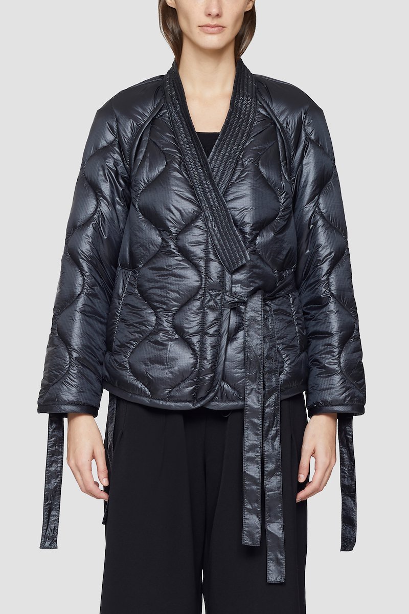 Padded Nylon Utility Kimono Jacket-black #1 Padded Nylon Utility Kimono Jacket, 3.1 PHILLIP LIMの、Padded Nylon Utility Kimono Jacket。- 1