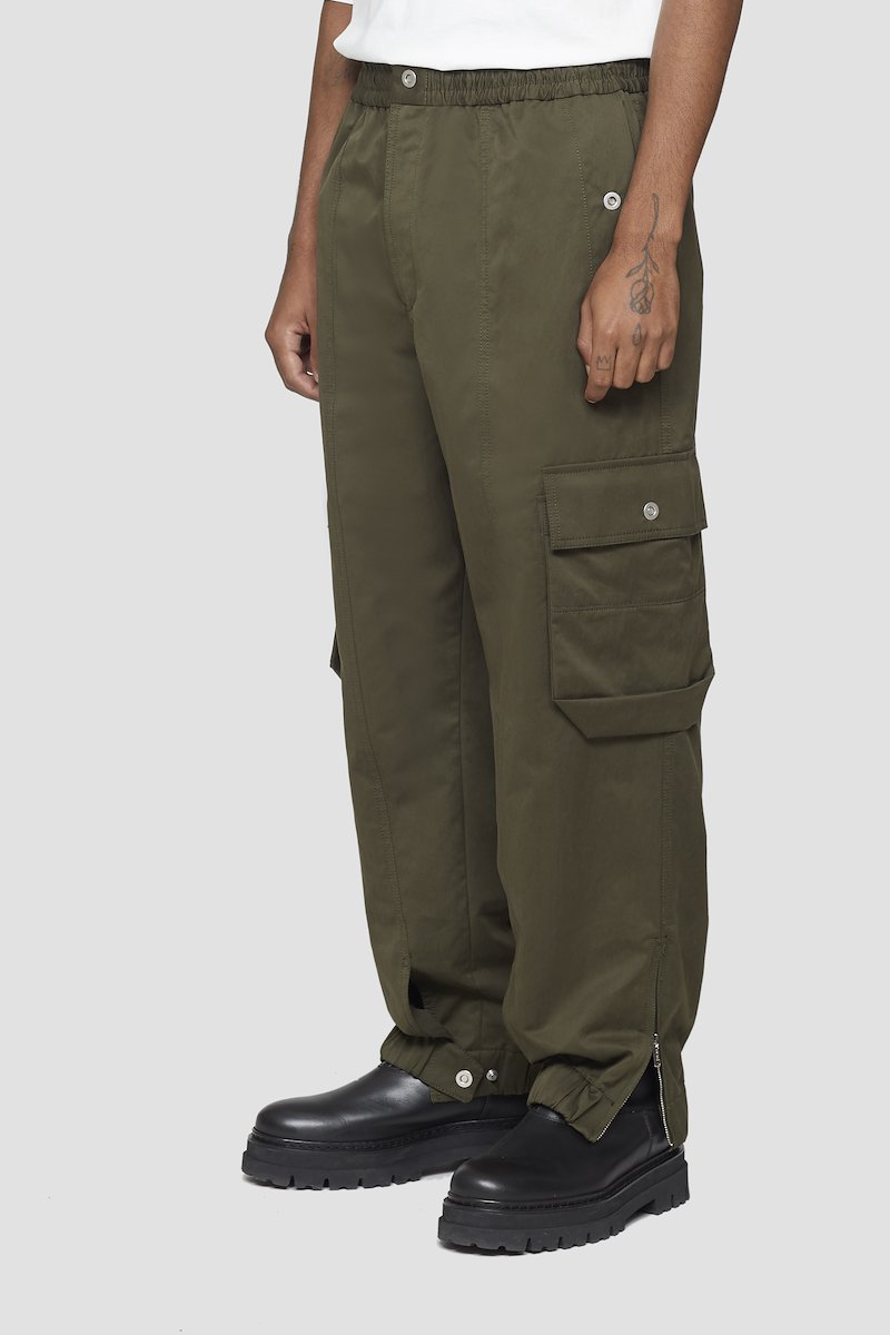 Utility Cargo Pocket Pants in green | 3.1 Phillip Lim ãã£ãªãã ãªã å
¬å¼