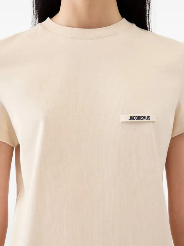 ★送料関税込★JACQUEMUS ロゴパッチ コットン 半袖Tシャツ ☆送料・関税込☆Jacquemus☆ロゴパッチ コットン 半袖Tシャツ☆