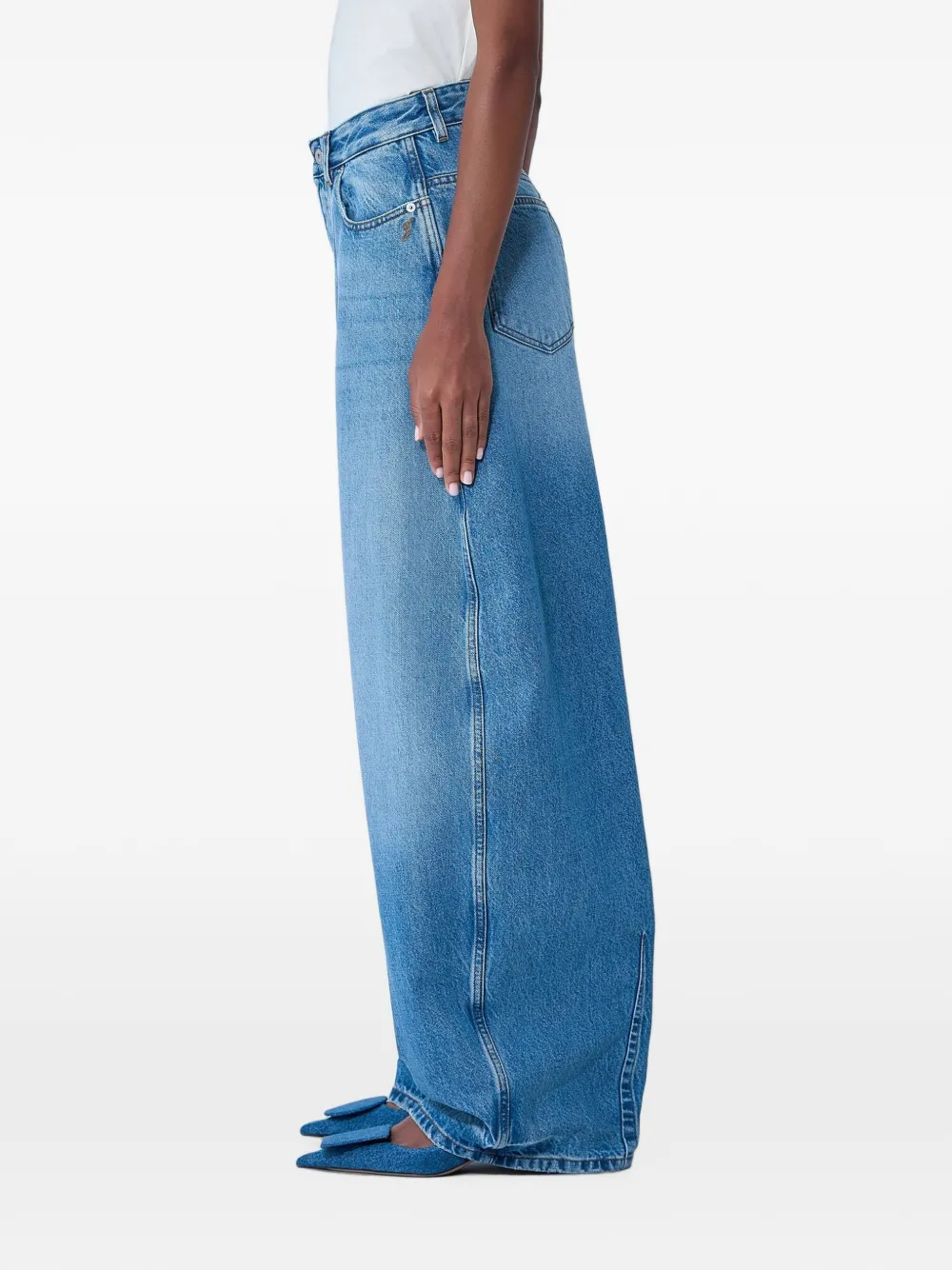 Jacquemus Ovalo de-Nîmes high-waisted Jeans | Blue | FARFETCH JO