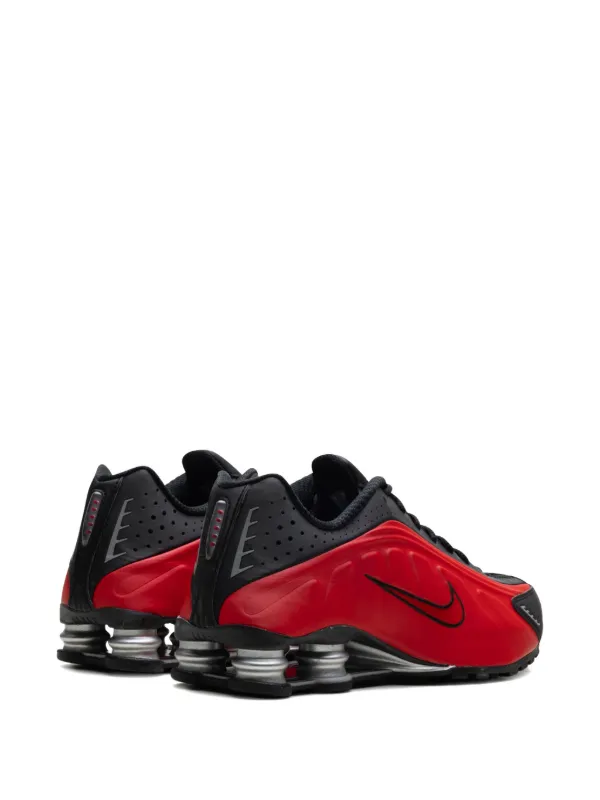 Nike Shox R4 