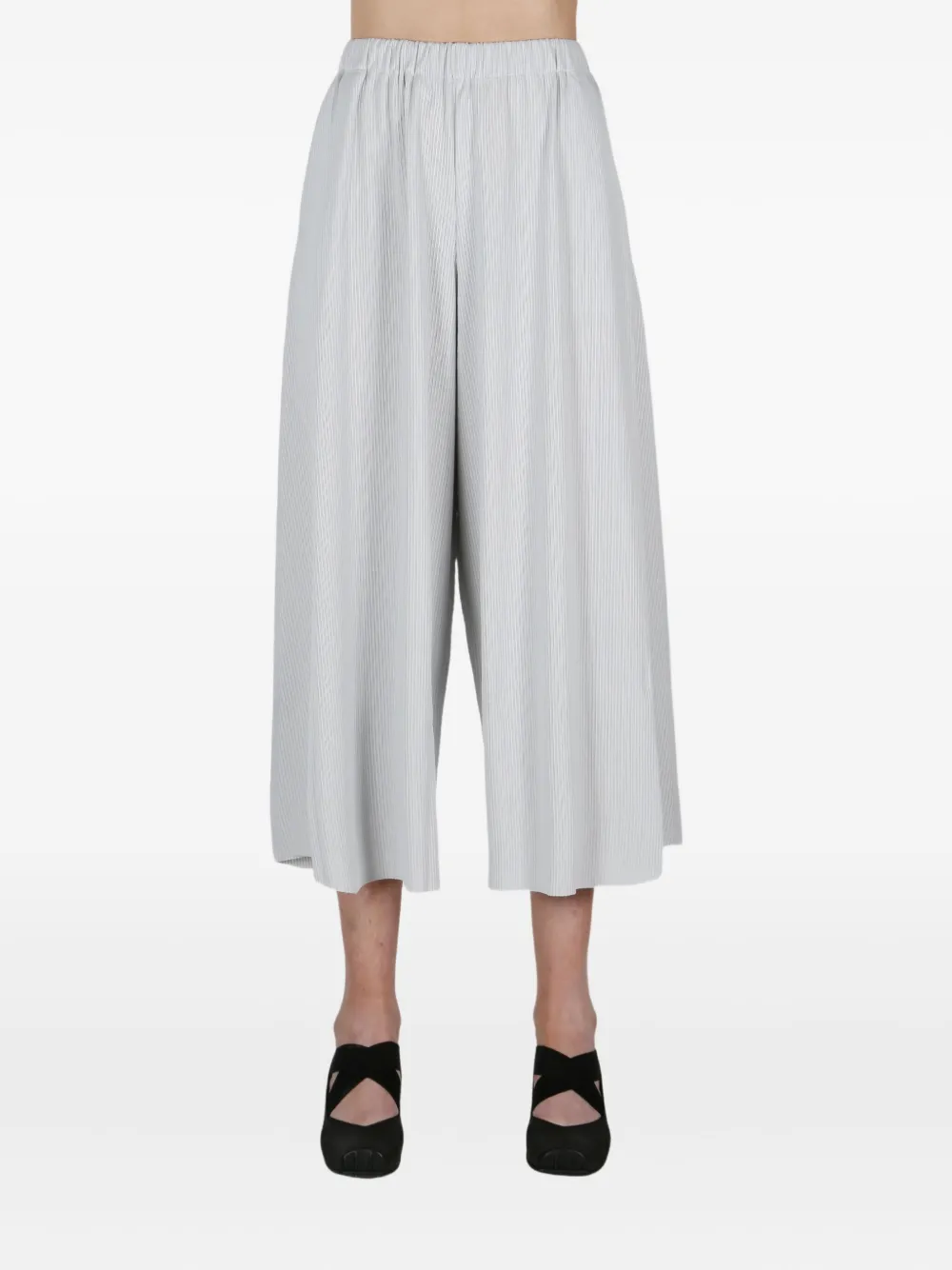 Pleats Please Issey Miyake A-Poc cropped trousers - Grijs